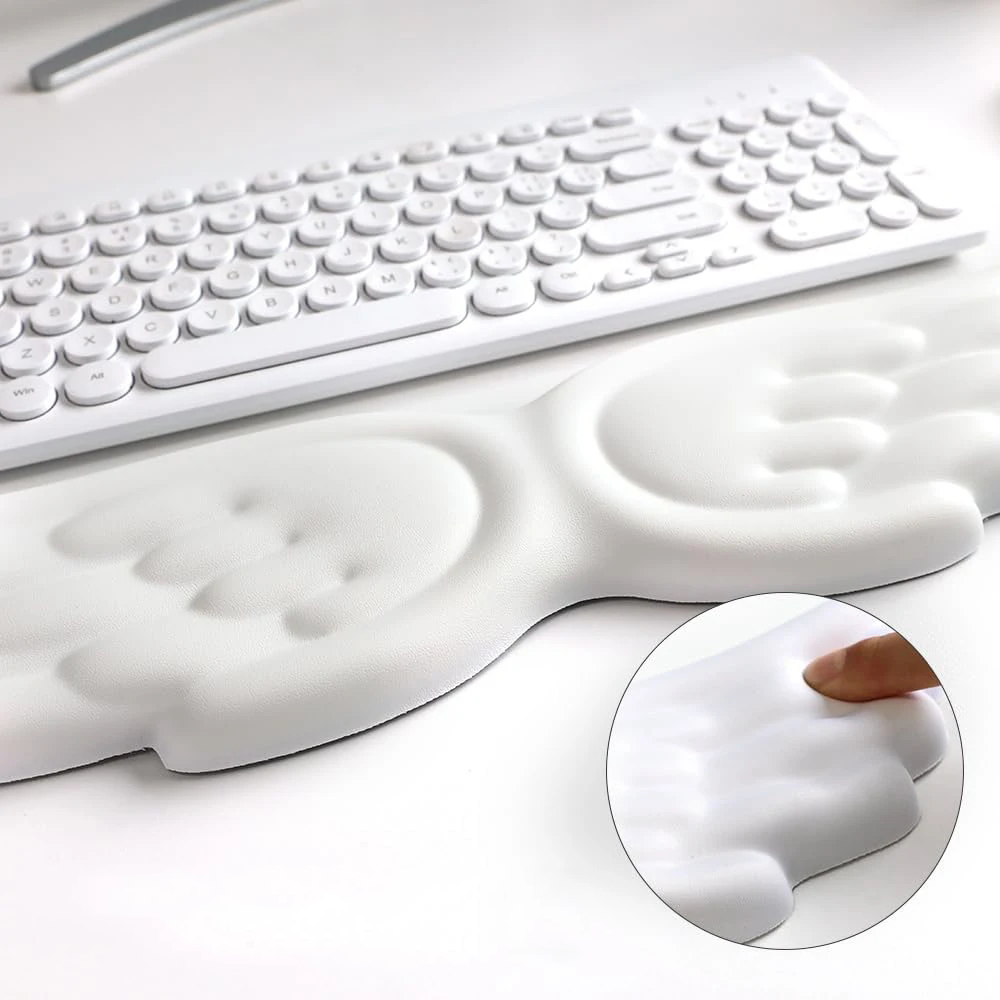 Angel Wing Memory Foam Cushion - Gaming Accessories Officeworks 评论和价格